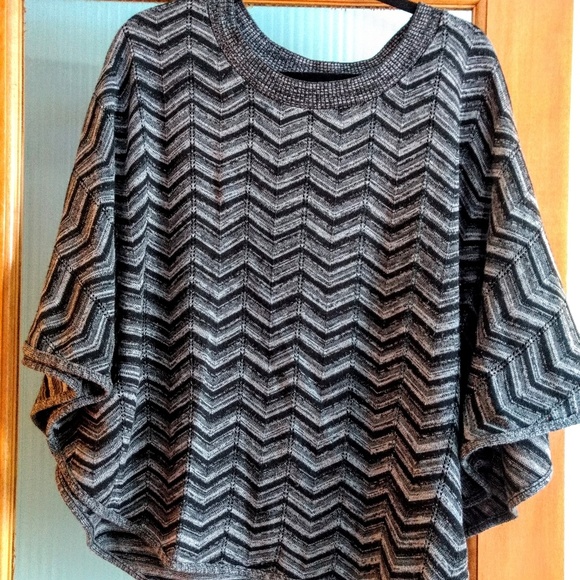 AB Studio Black and Grey Sweater Poncho - Picture 5 of 8
